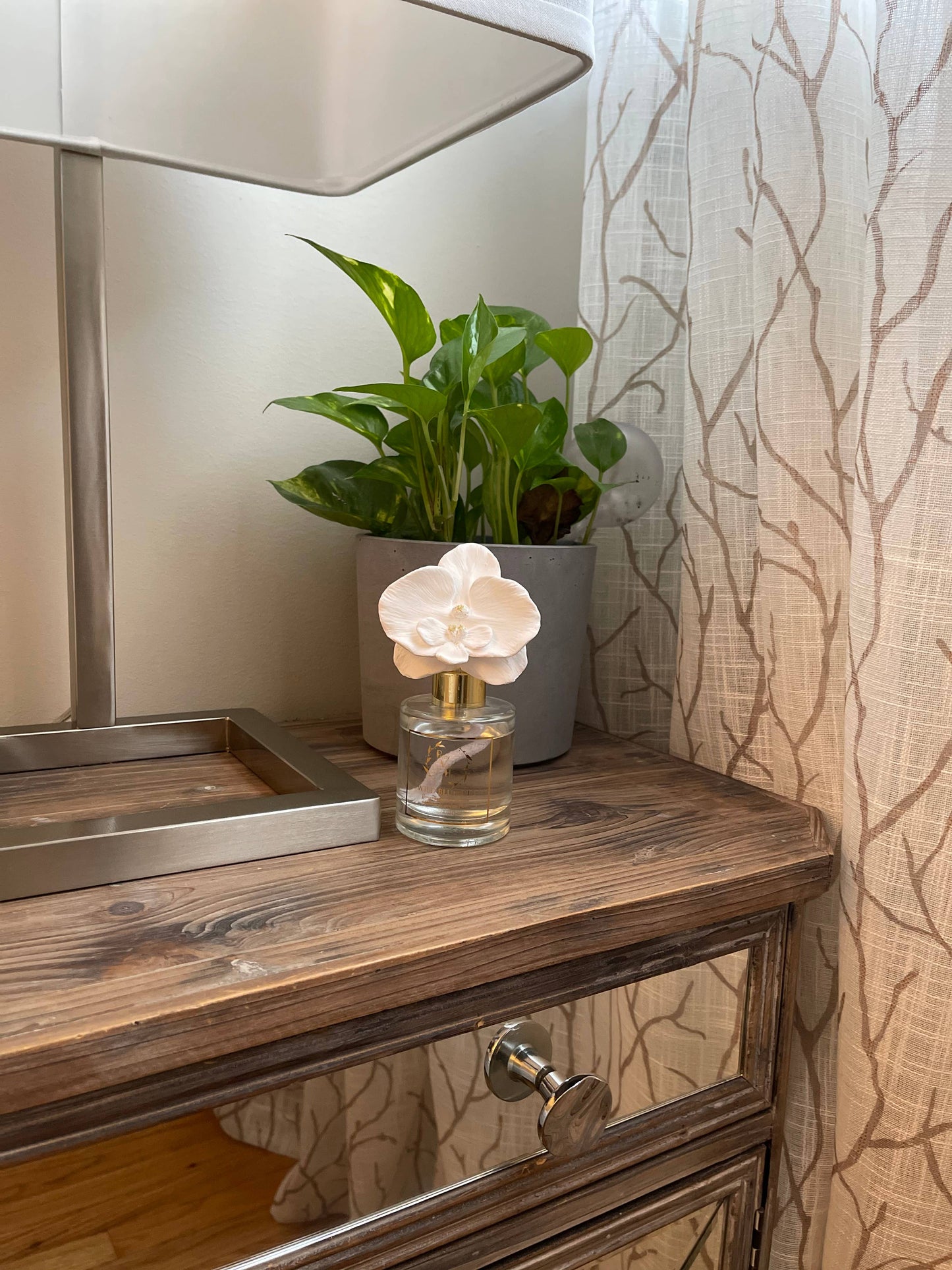 Golden Orchid Flower Diffuser Gift Set - White Orchid