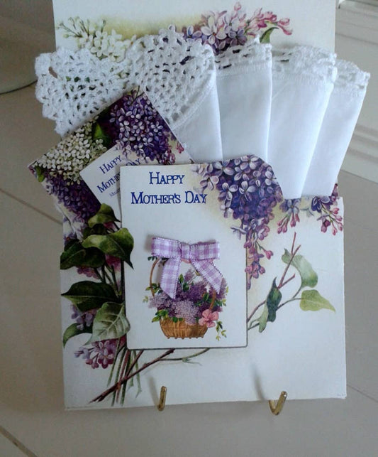 Mother's Day Lilac Keepsake Hanky Card: Mothers Day