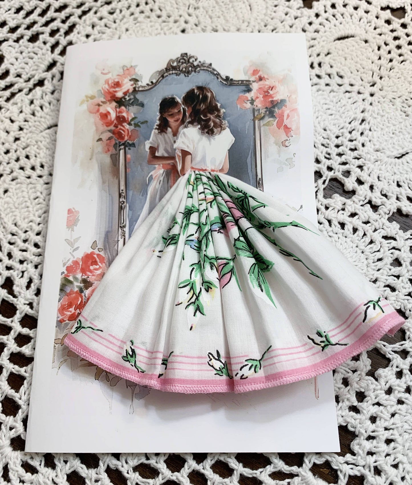 Lady in the Mirror Hankie Card: Lady 1