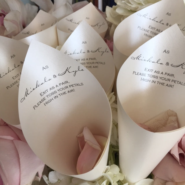 Wedding Petal Favor Cones with Verse (Quartz)