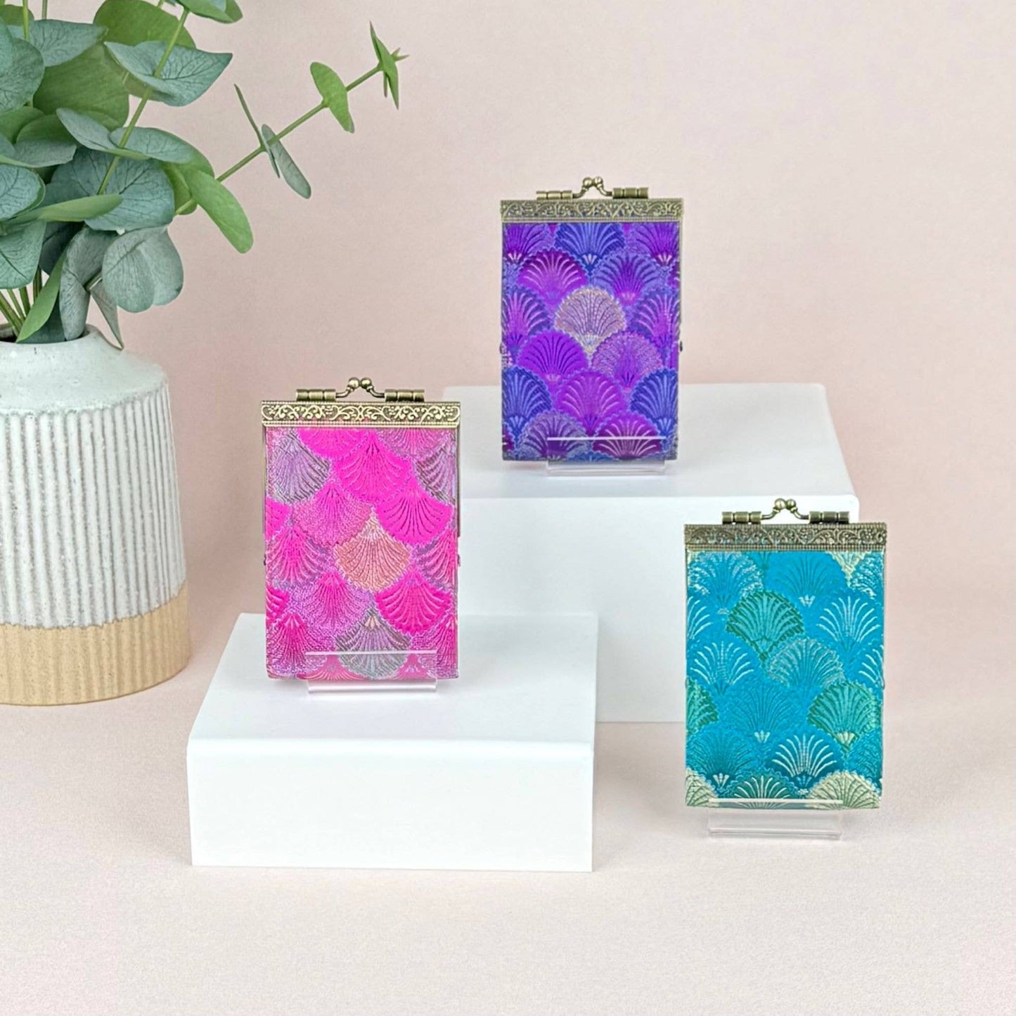 Small Shell Brocade RFID Card Holder: Sky Blue & Green